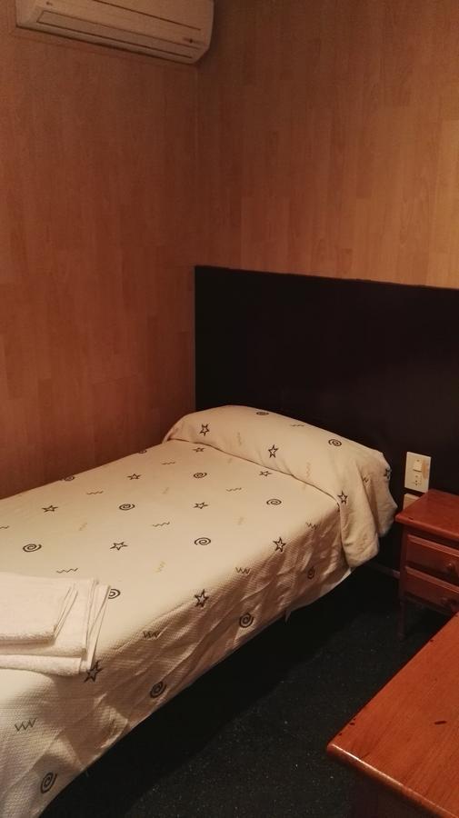 Hotel La Mina Puertollano Bagian luar foto