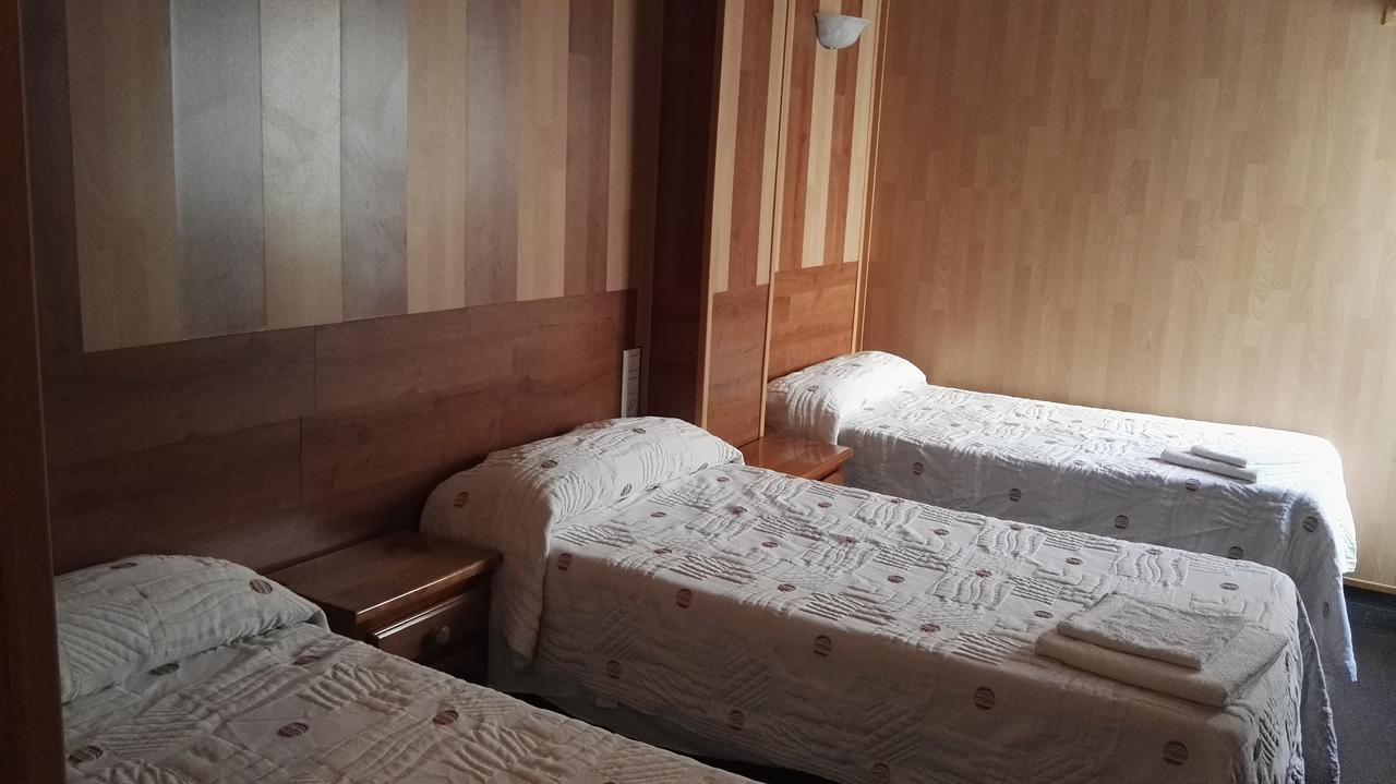 Hotel La Mina Puertollano Bagian luar foto